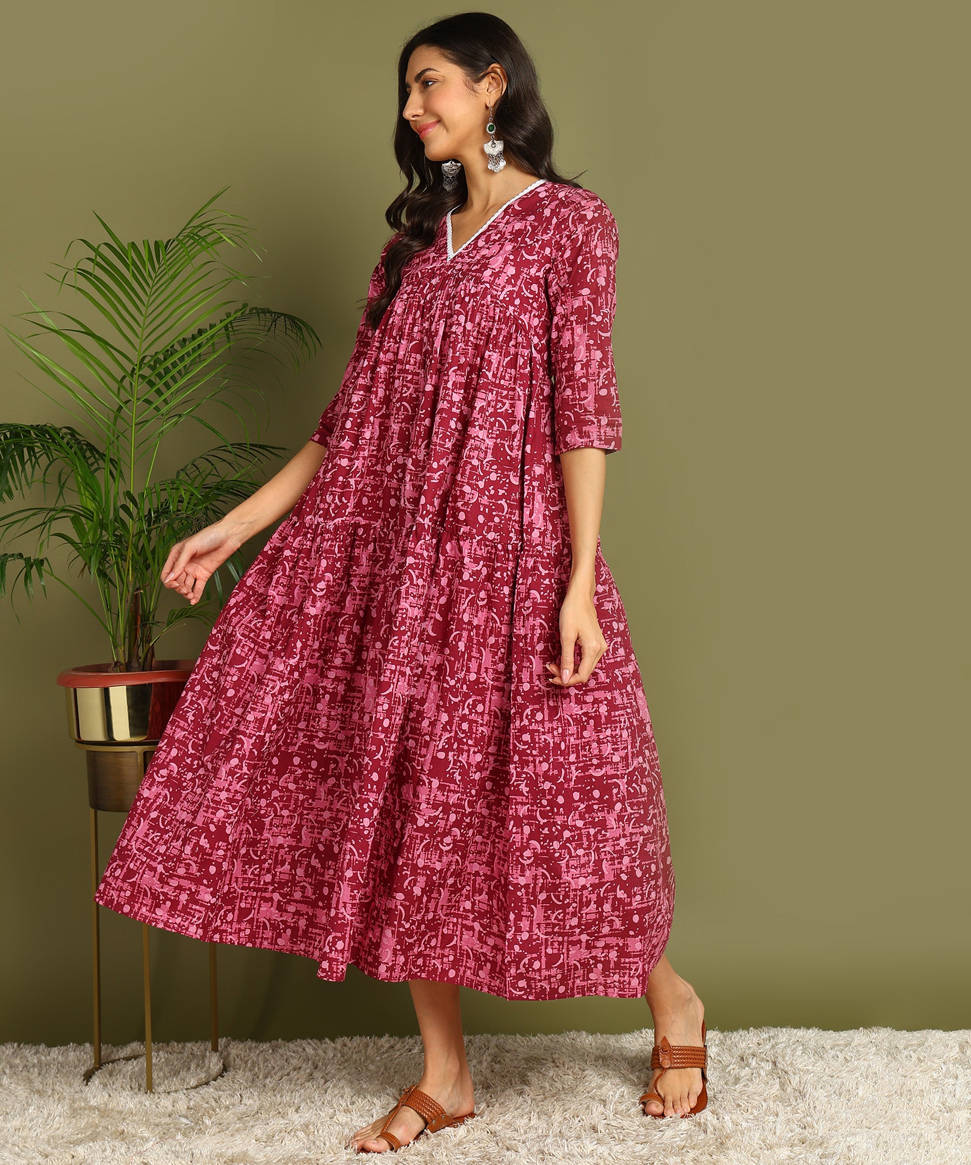 Magenta & Pink Printed Maternity Wear Midi Dress