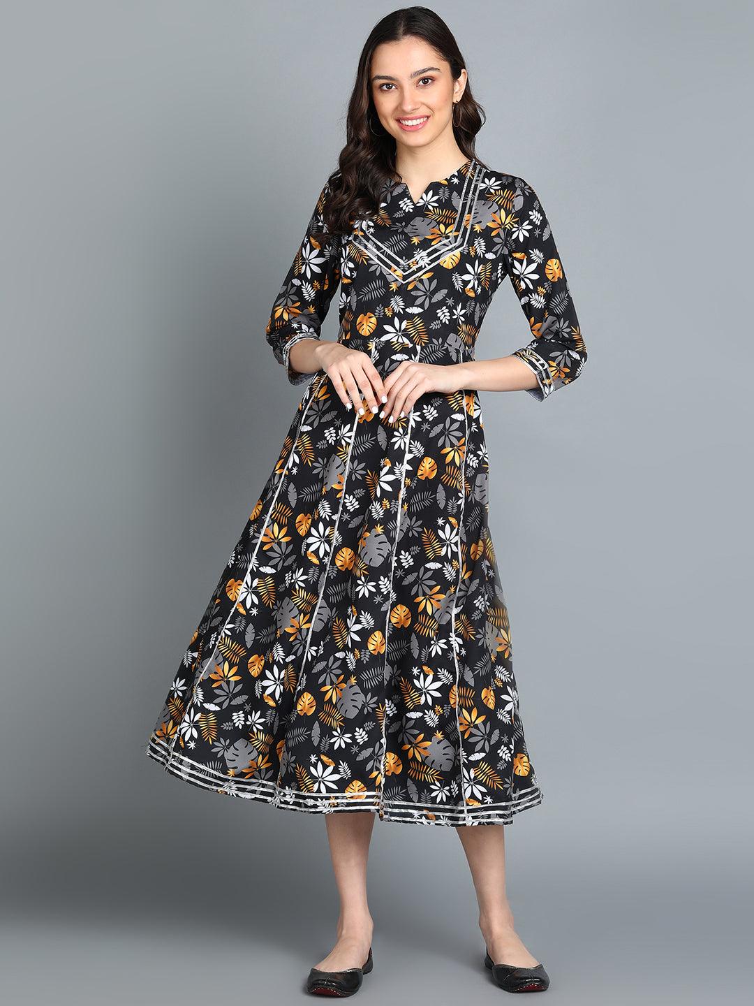Floral Printed Black Dress with Lace Detail - Znxclothing