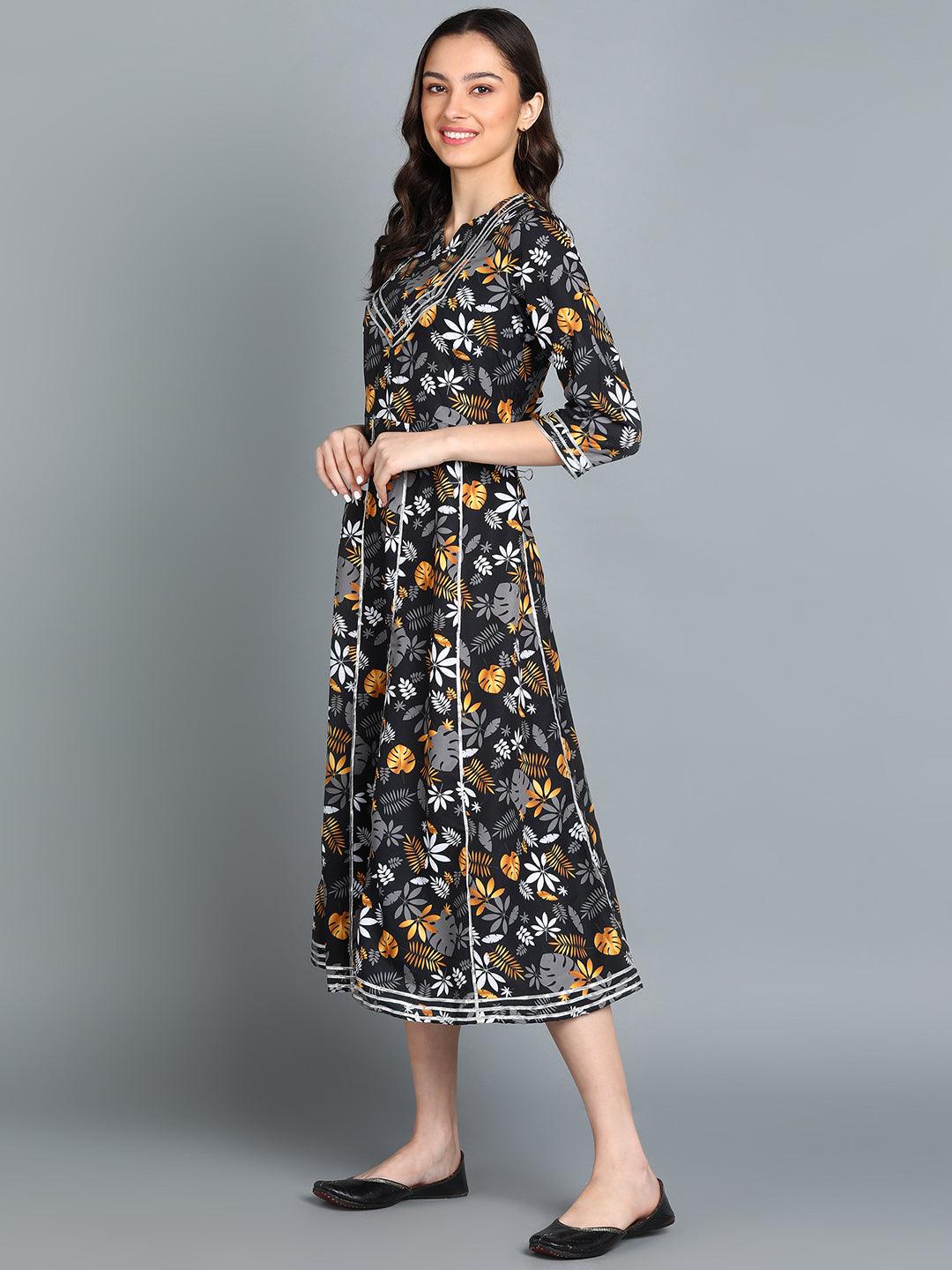 Floral Printed Black Dress with Lace Detail - Znxclothing