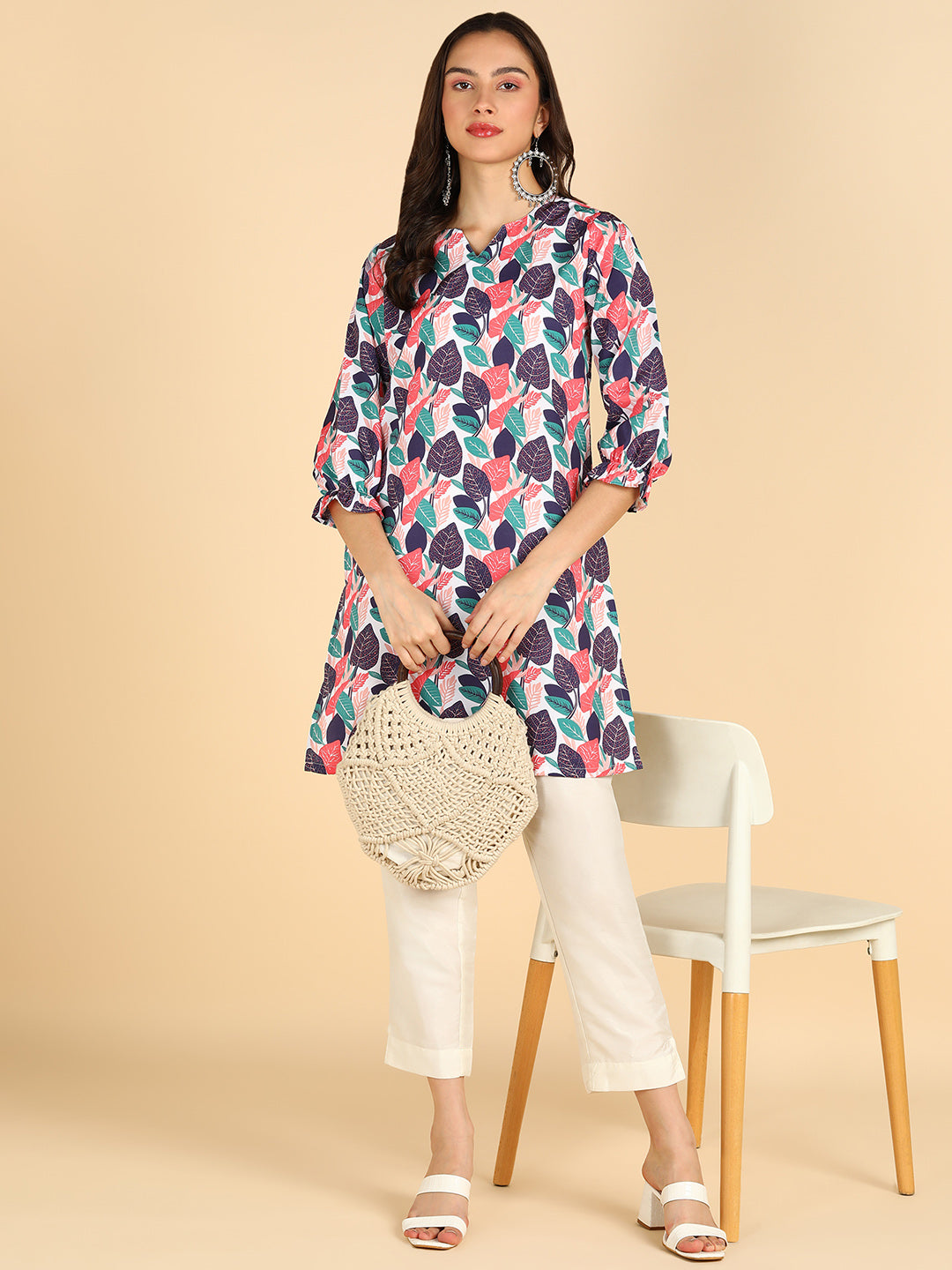 Blue Floral Printed White Straight Kurti