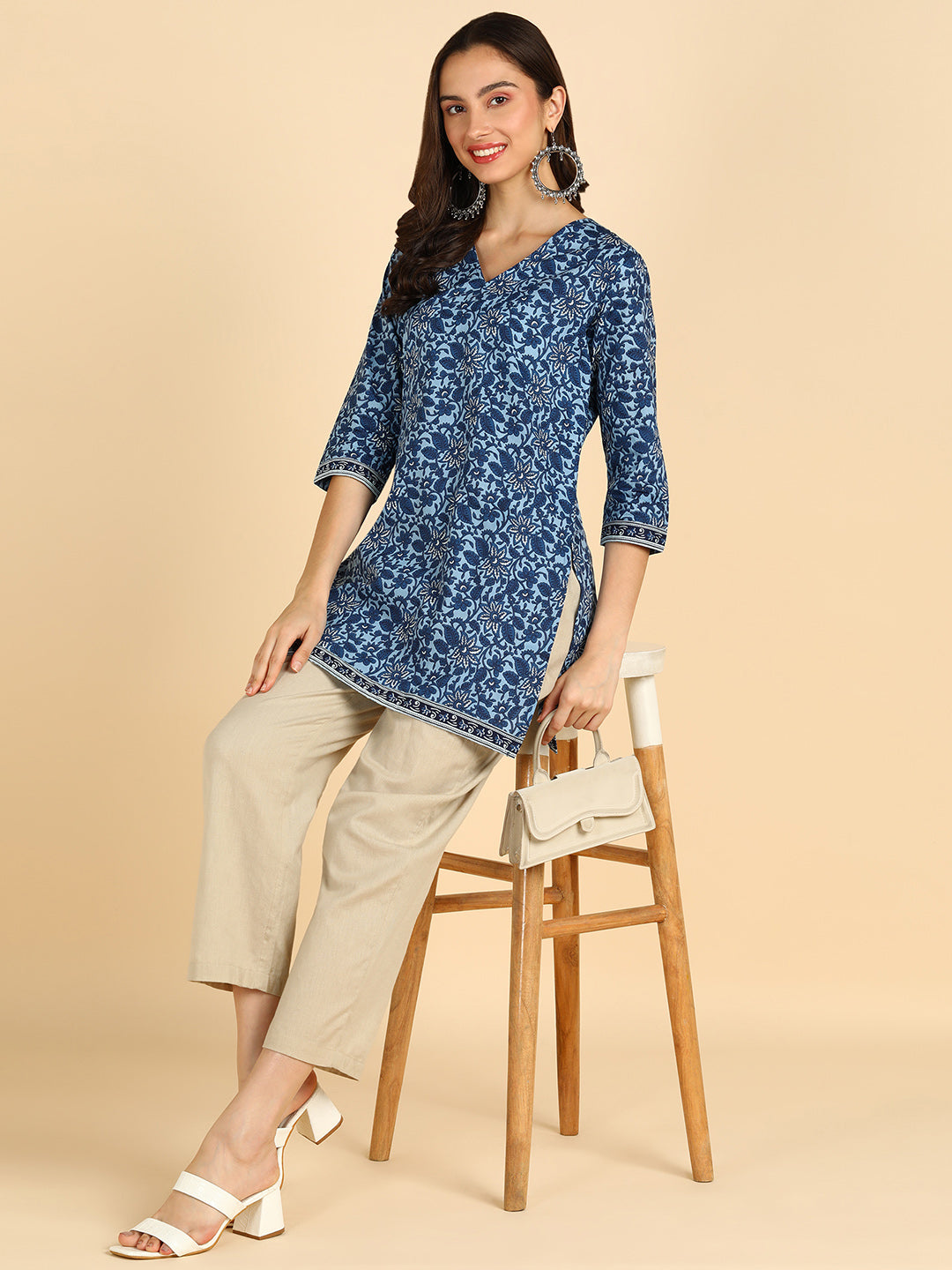 Indigo Floral Printed Blue Straight Kurti With Border Details