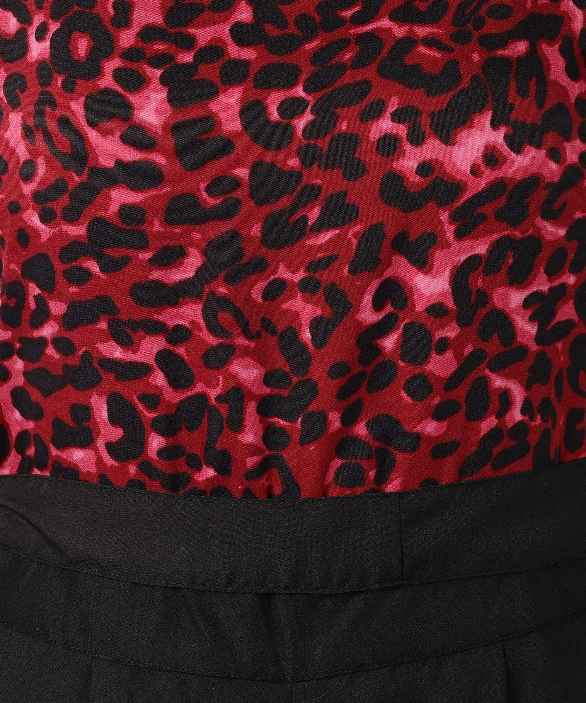 Znx Women Pink Animal Printed Jumpsuit - Znxclothing