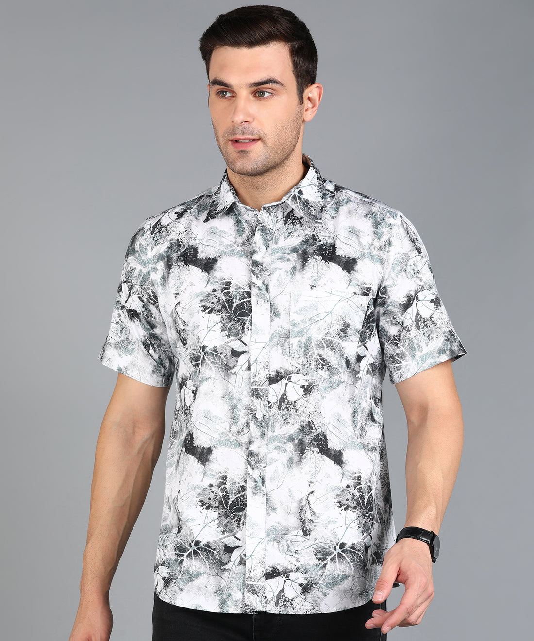 Black &amp; Green Leaf Printed half Slim Fit Shirt