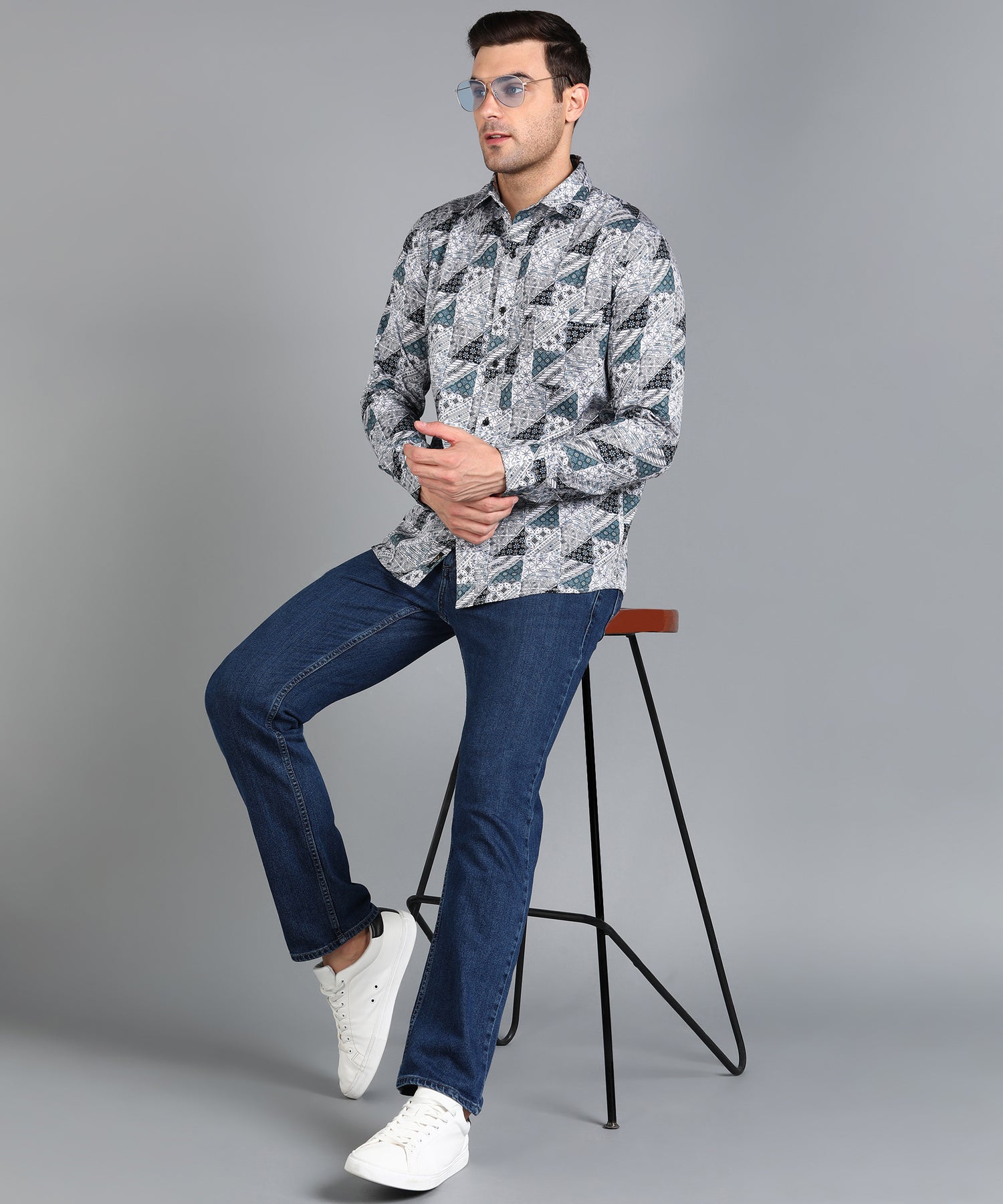 Black &amp; Blue Geomatric Printed Grey Slim Fit Shirt
