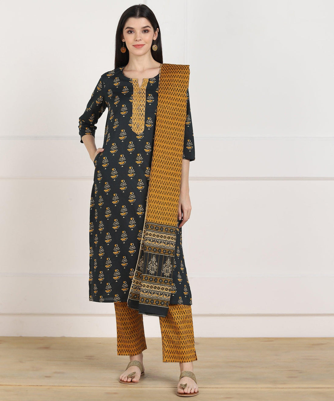 Znx Women Multicolor Printed Straight  Kurta with Palazzo &amp; Dupatta Set - Znxclothing