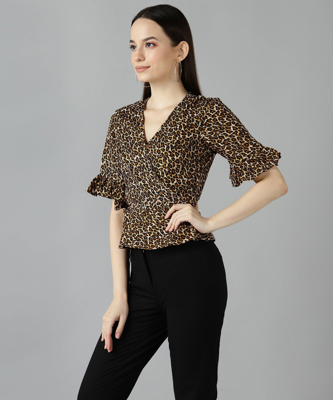 Znx Women Tiger Printed bell Sleeve Top - Znxclothing