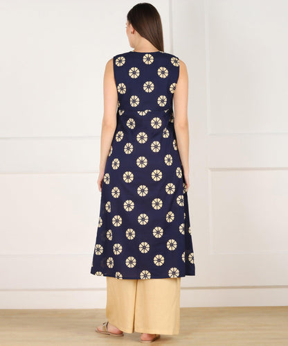 Znx Women Blue Floral Printed Sleeveless Kurta With Front Slit - Znxclothing