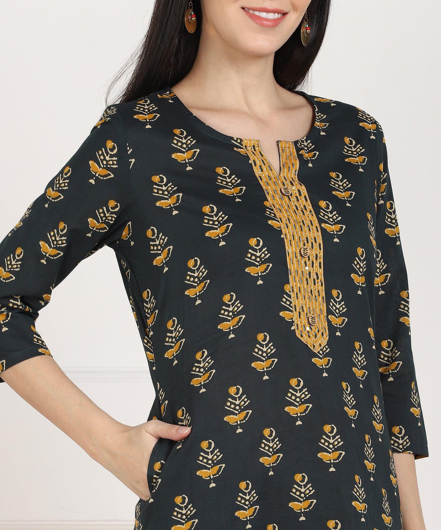 Znx Women Multicolor Printed Straight  Kurta with Palazzo &amp; Dupatta Set - Znxclothing