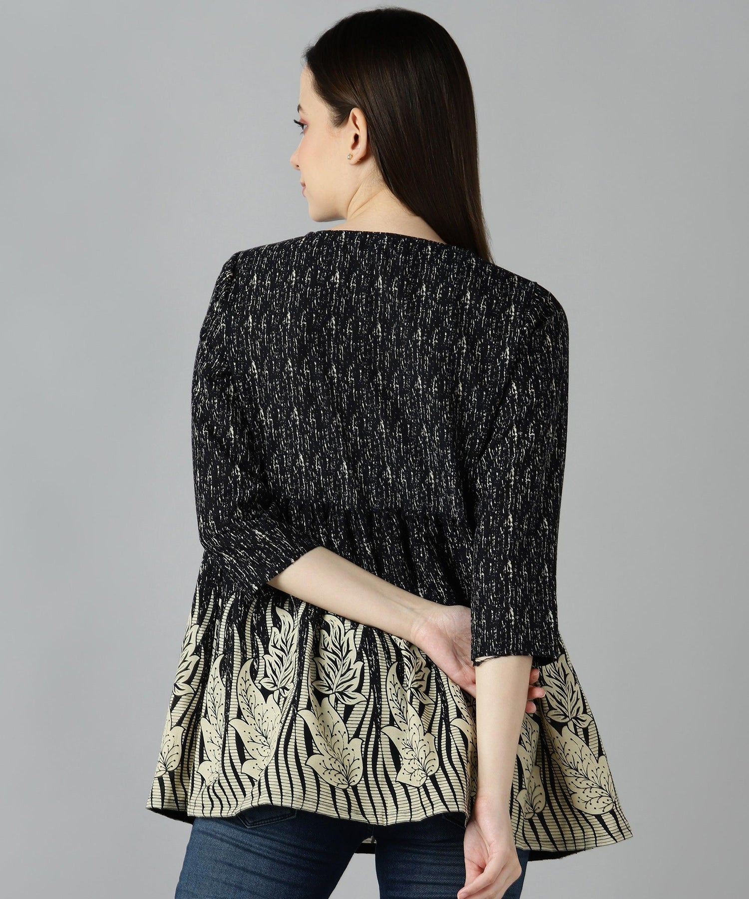 Znx Women Leaf Border Printed Black Top - Znxclothing