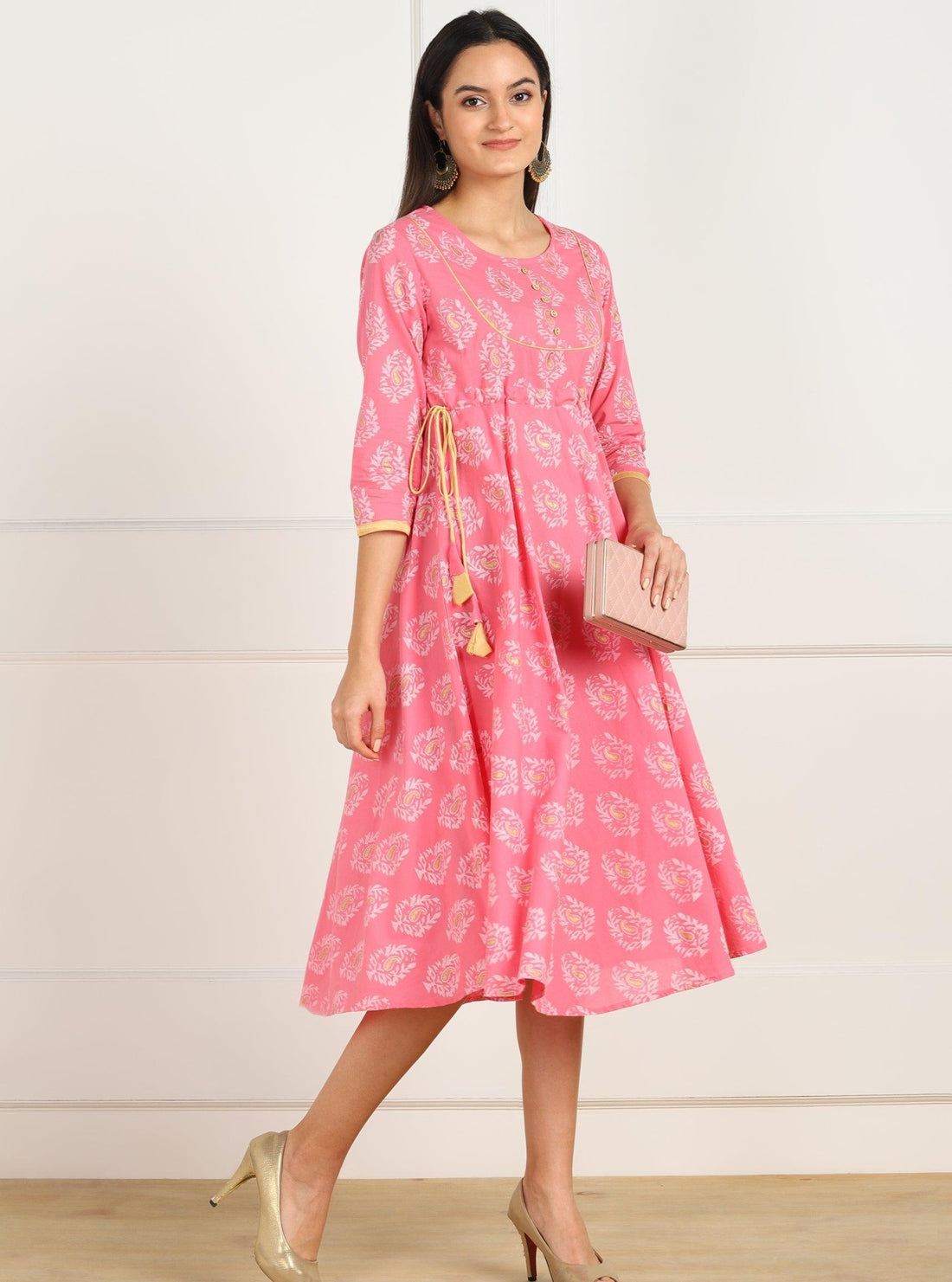 Znx Pink Gold Floral Printed Flared Dress - Znxclothing
