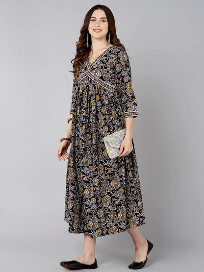 Brown Floral Printed Flared Dress - Znxclothing
